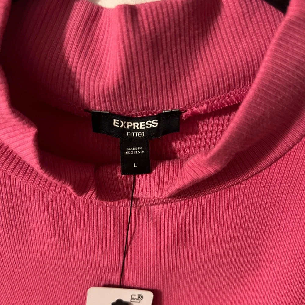 Express Fuchsia Ribbed Tank Top - Picture 3 of 4
